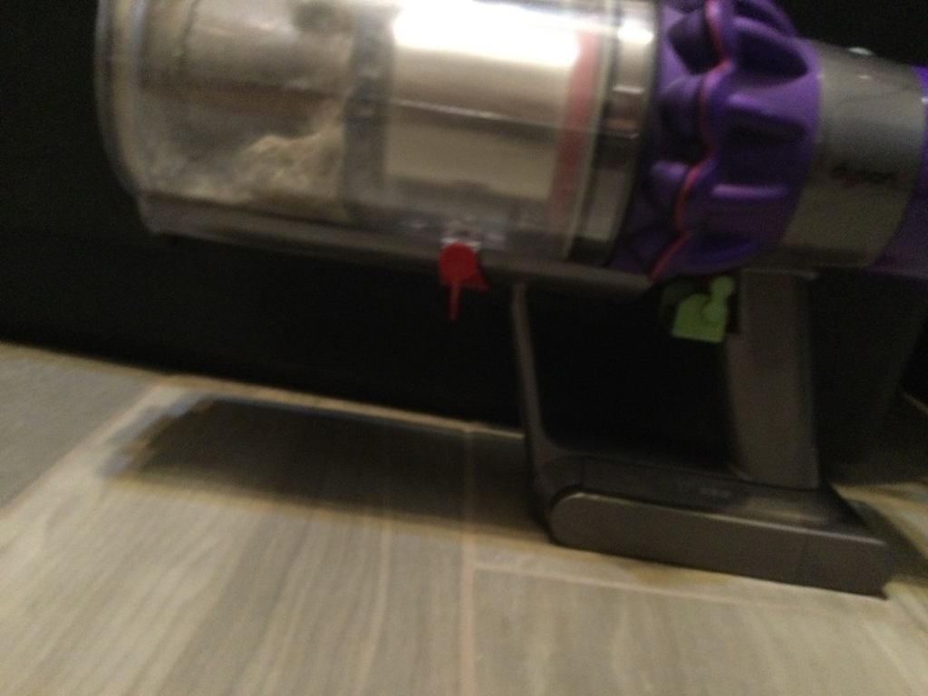 Dyson vacuum trigger latch.(with supports)