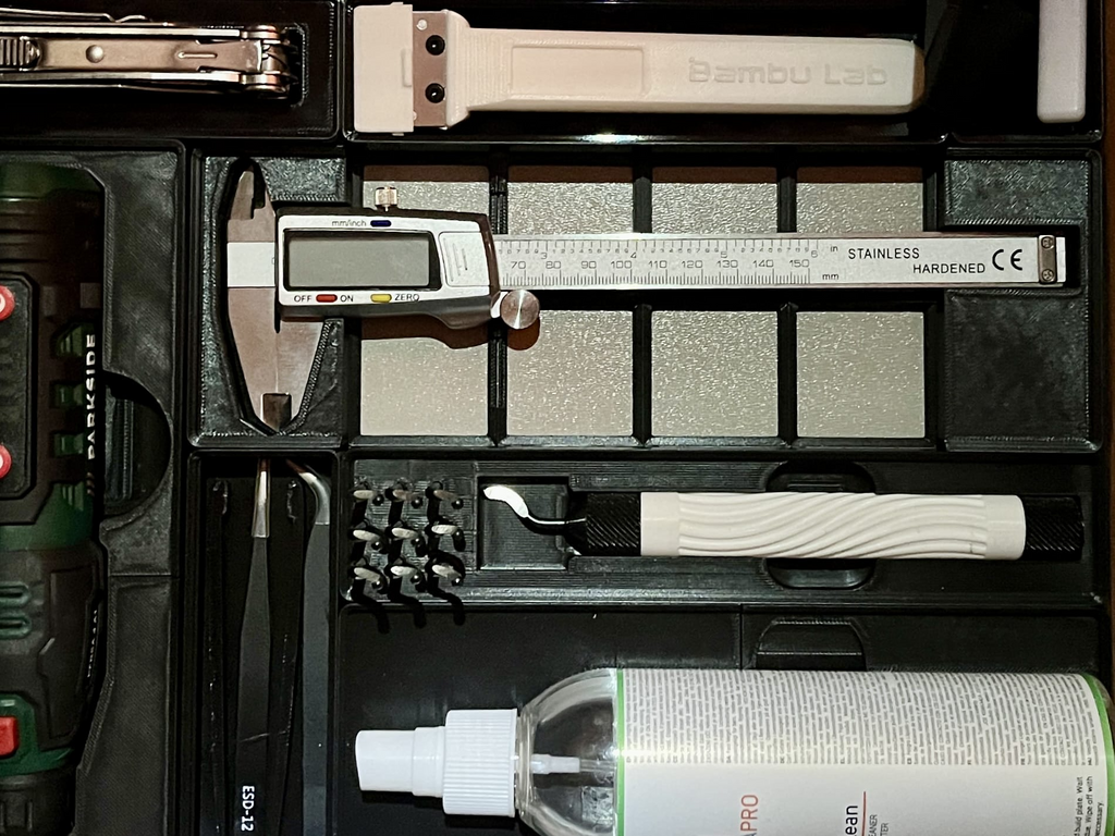 Gridfinity Bin for Digital Caliper