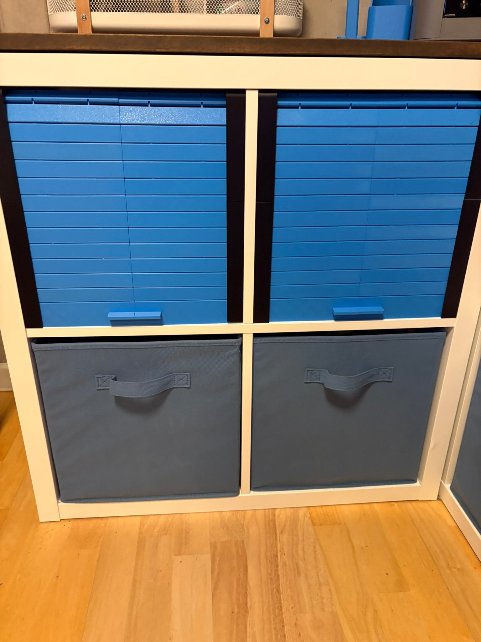 IKEA Kallax shelf / shutter