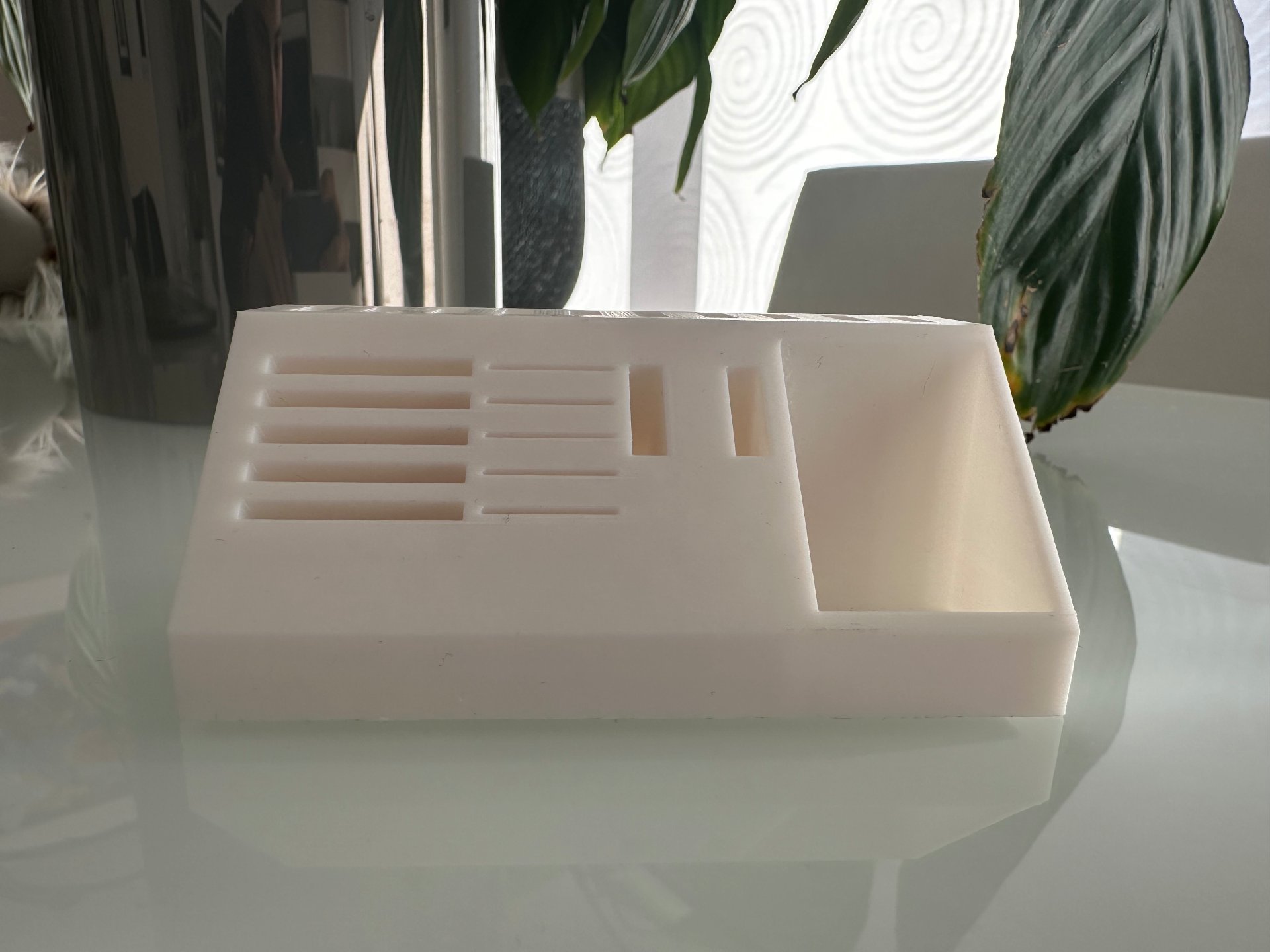 USB/Micro SD container