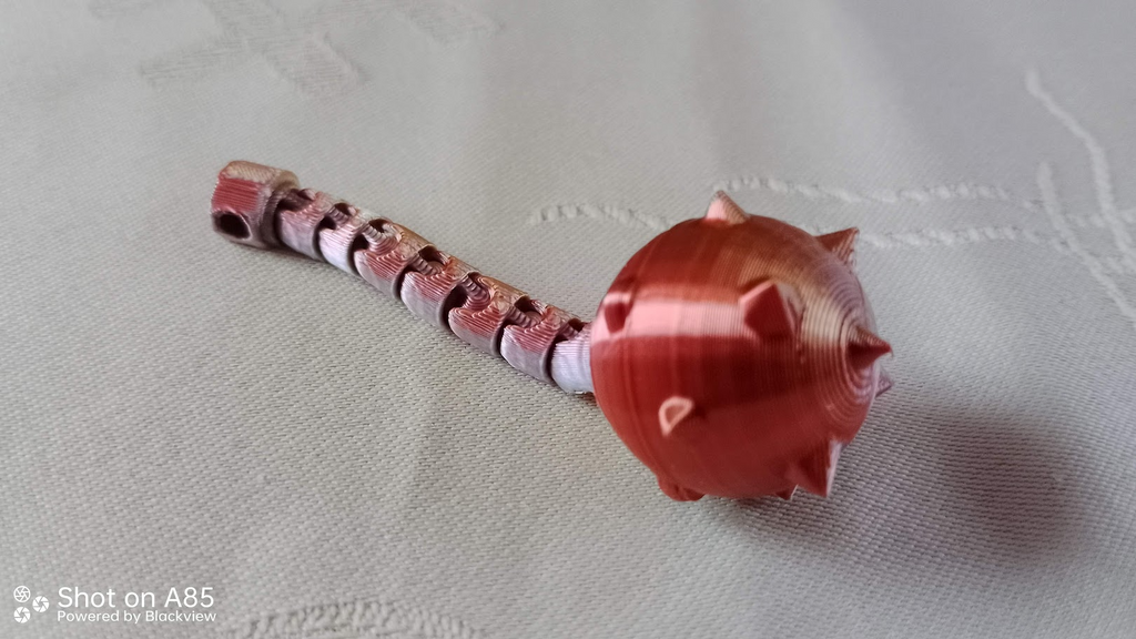 Articulated mace keychain