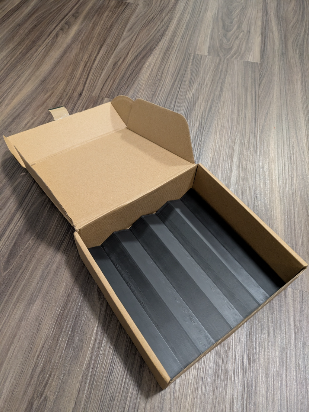 Hextraction tile tray