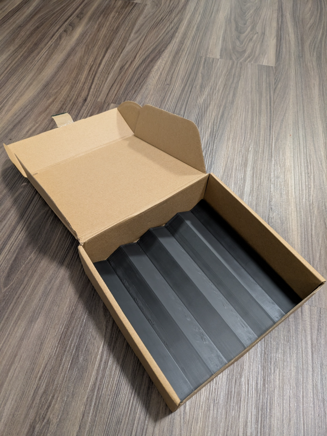 Hextraction tile tray
