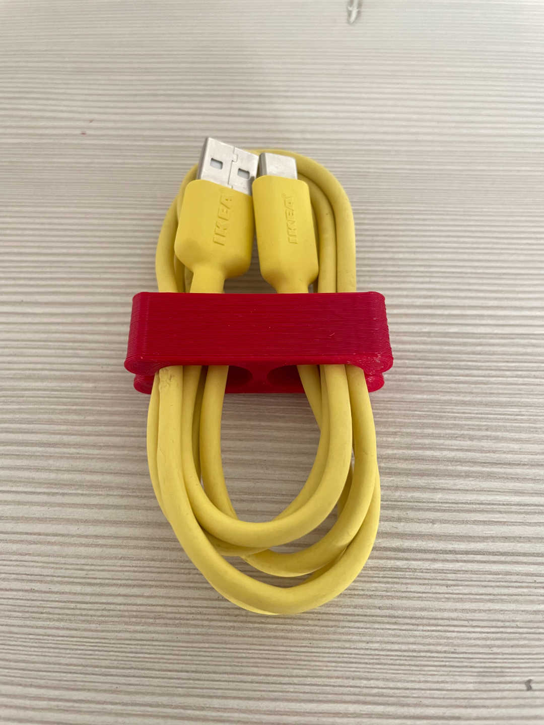 Cable clip