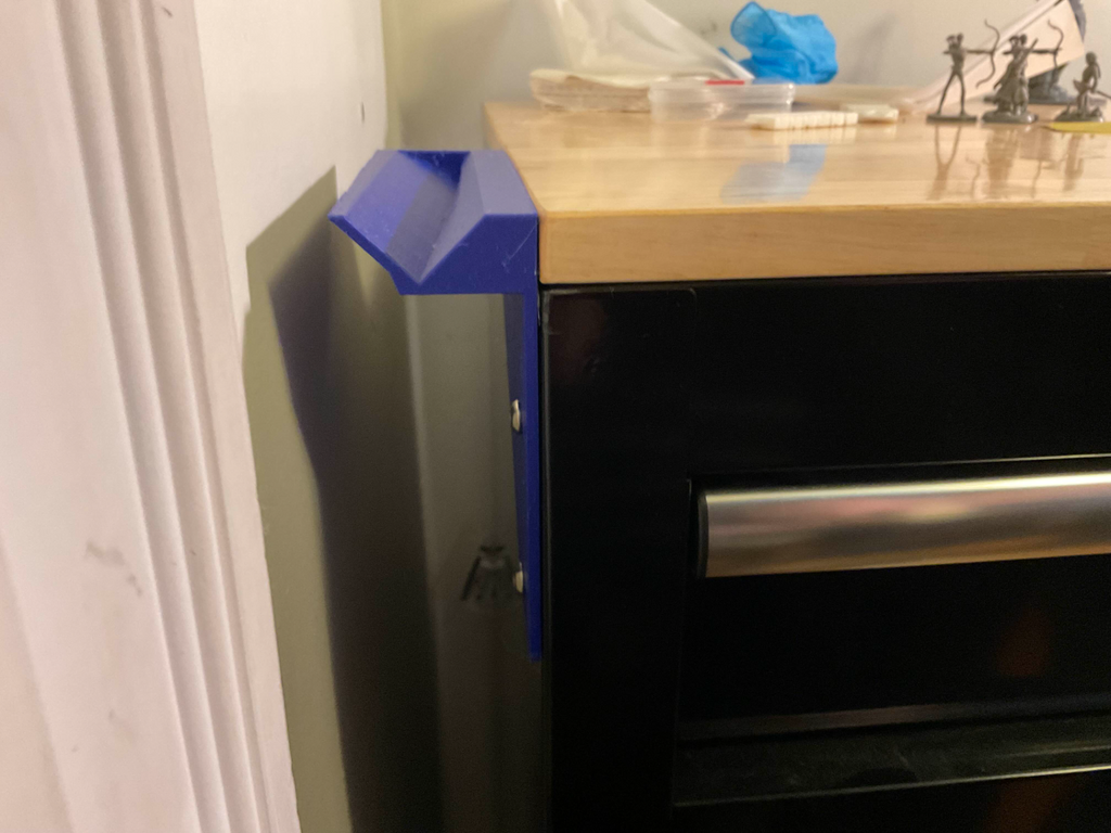 Waste Catch / Chute for Husky Mobile Workbench