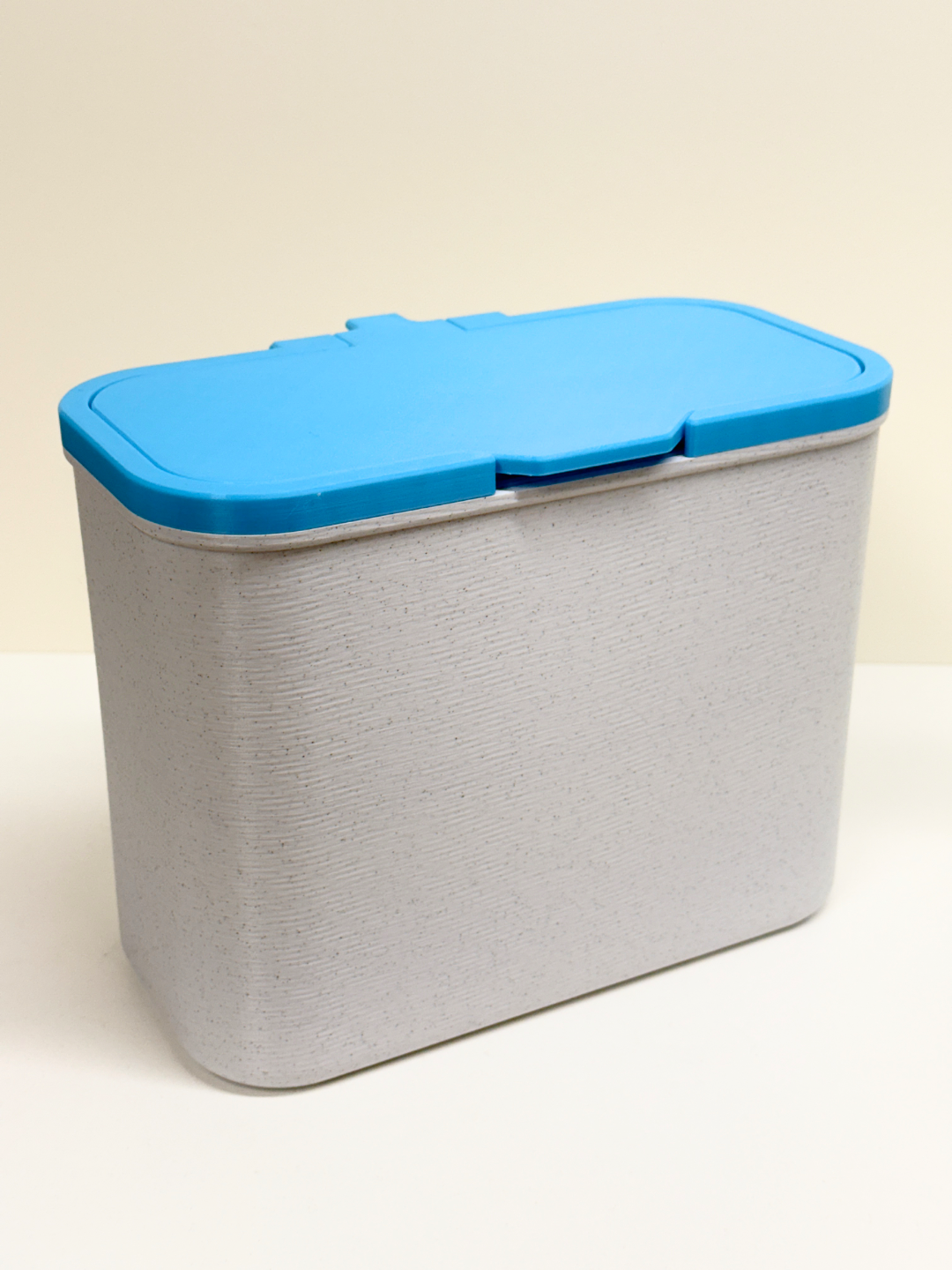 Compost bin / Trash can