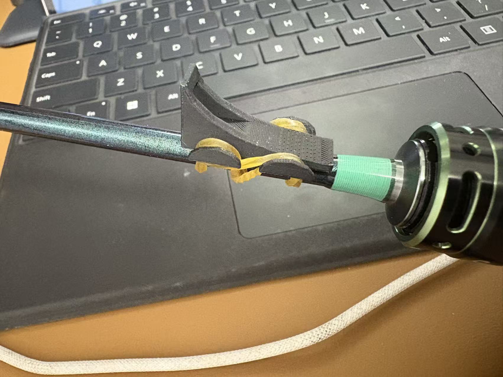 路亚鱼竿挂钩器