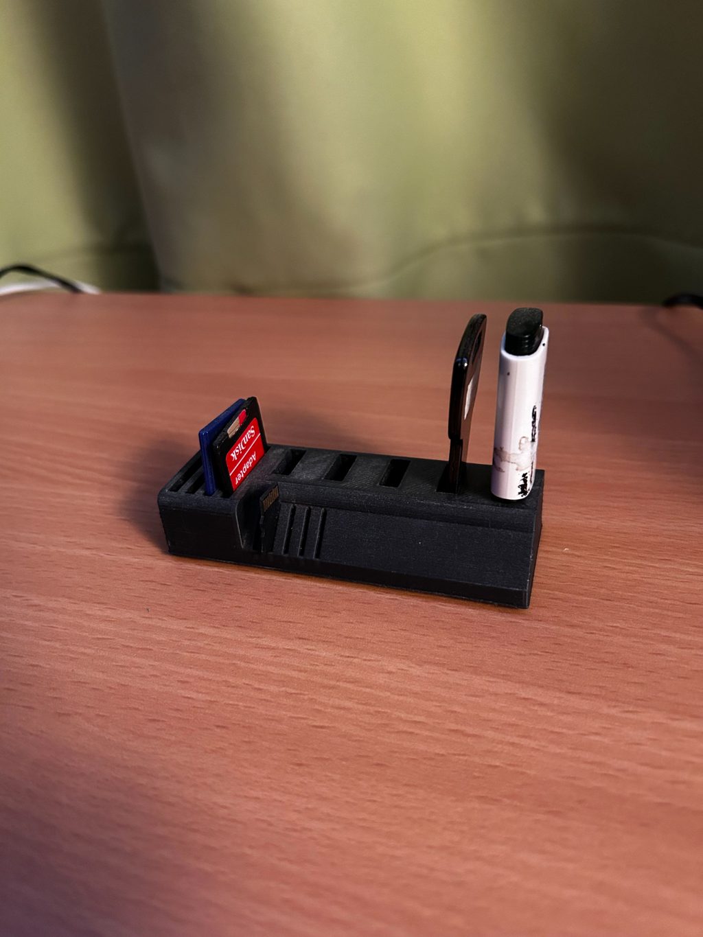USB-SD-Micro SD Card Holder