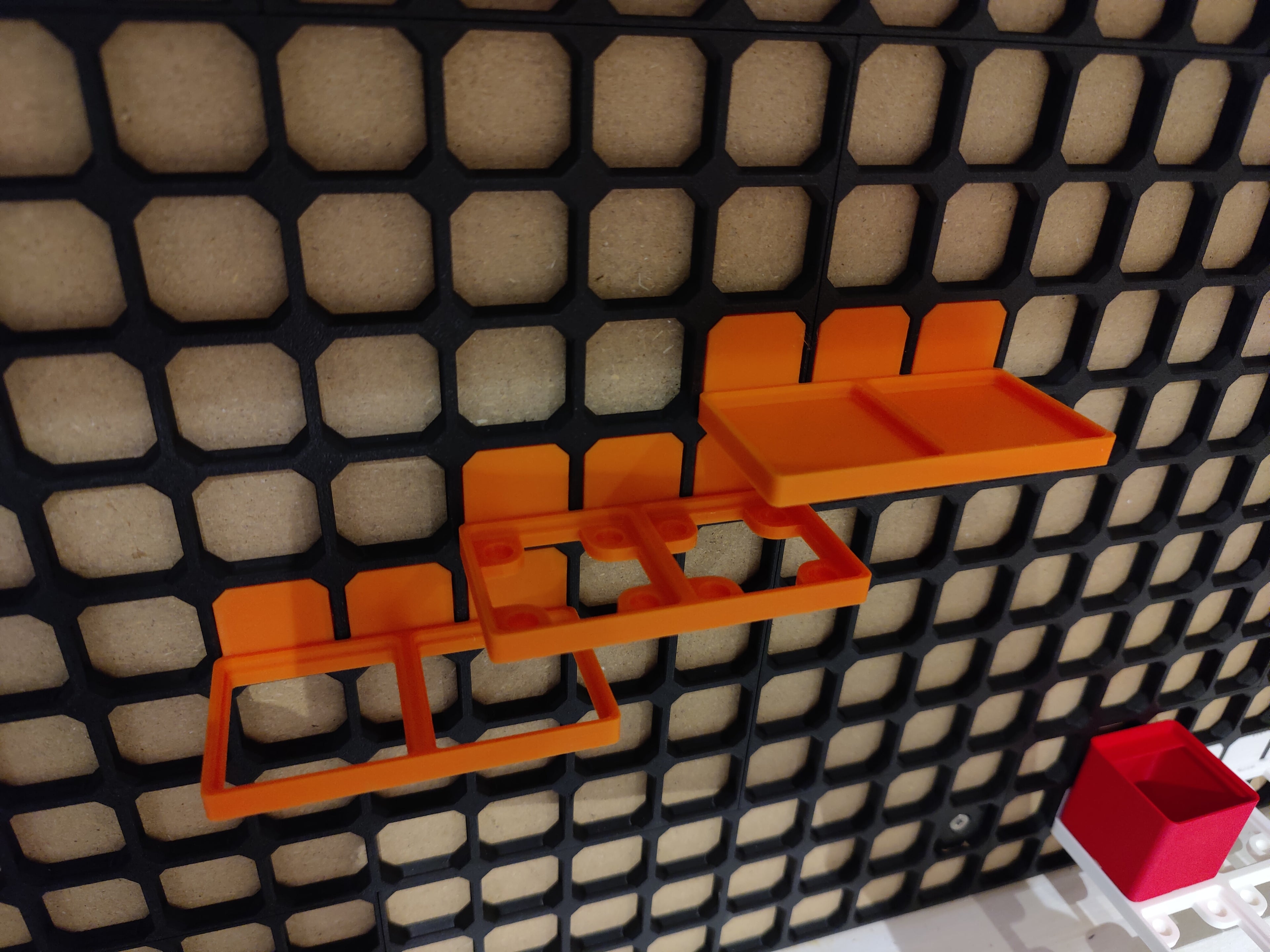 Gridfinity shelf for openGrid
