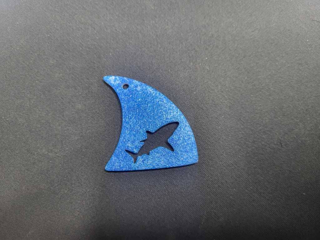 sharkfin keychain