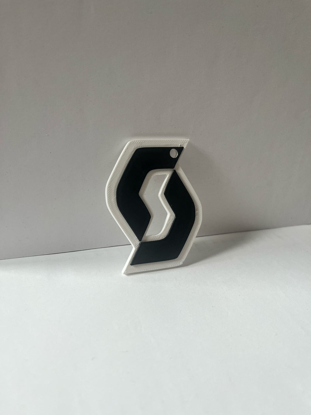 Scott- pendant
