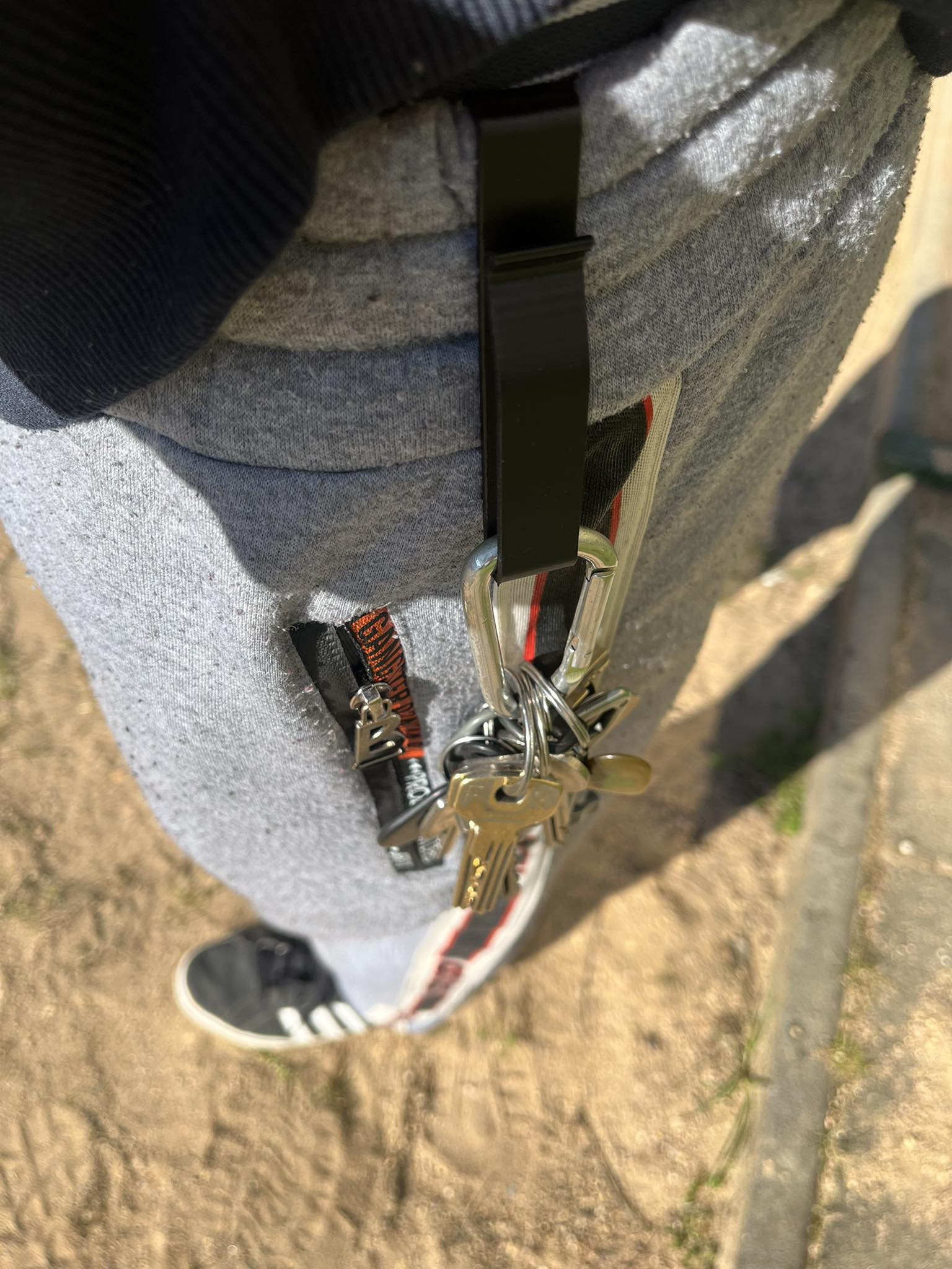 Belt loop for keys, beltclip