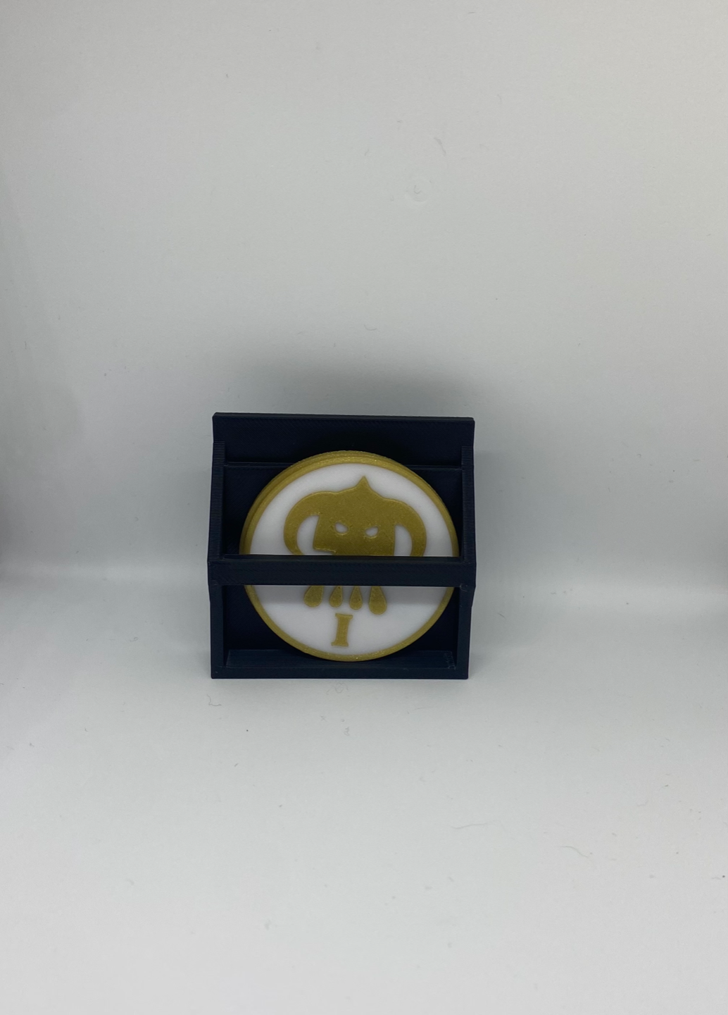 shelf for bigger tokens