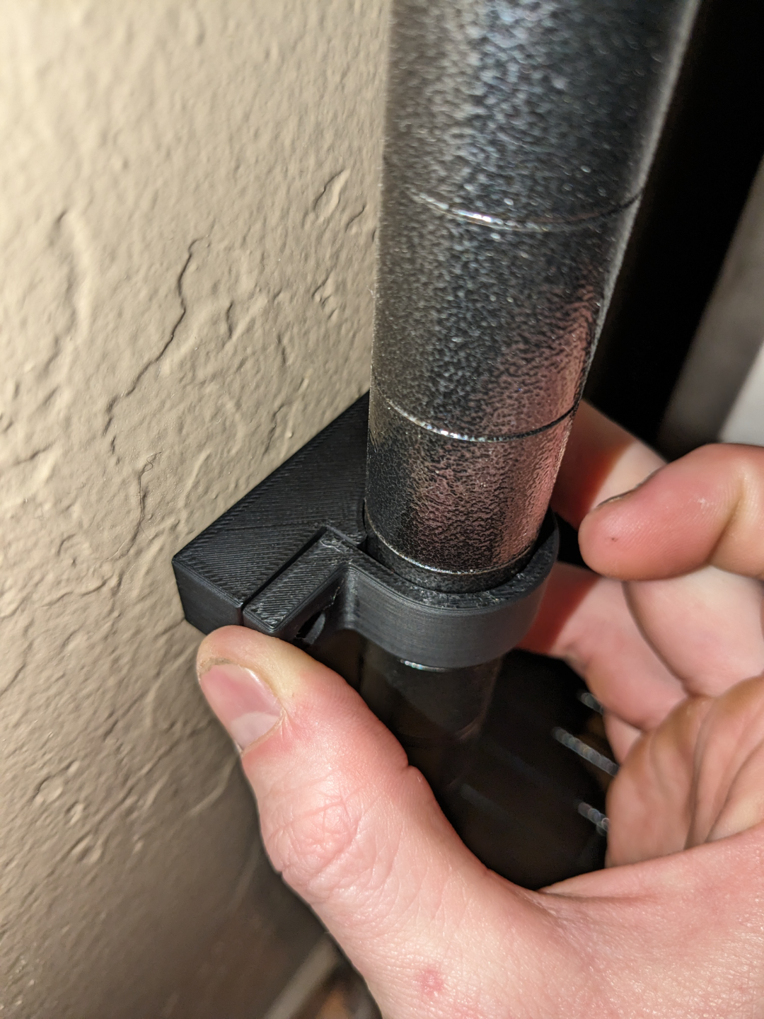 Metal wire shelf wall bracket