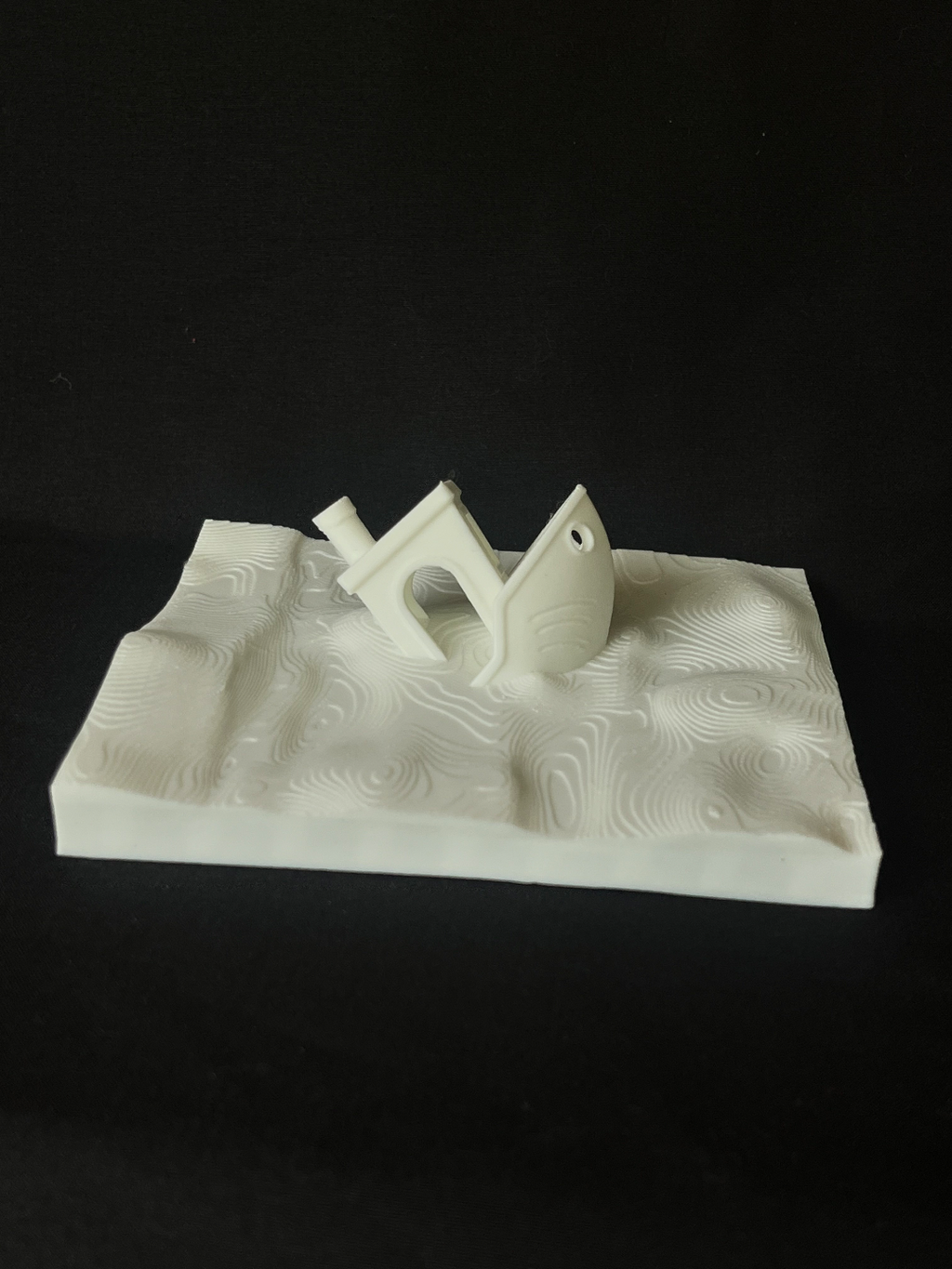 Sinking Benchy (no supports needed)