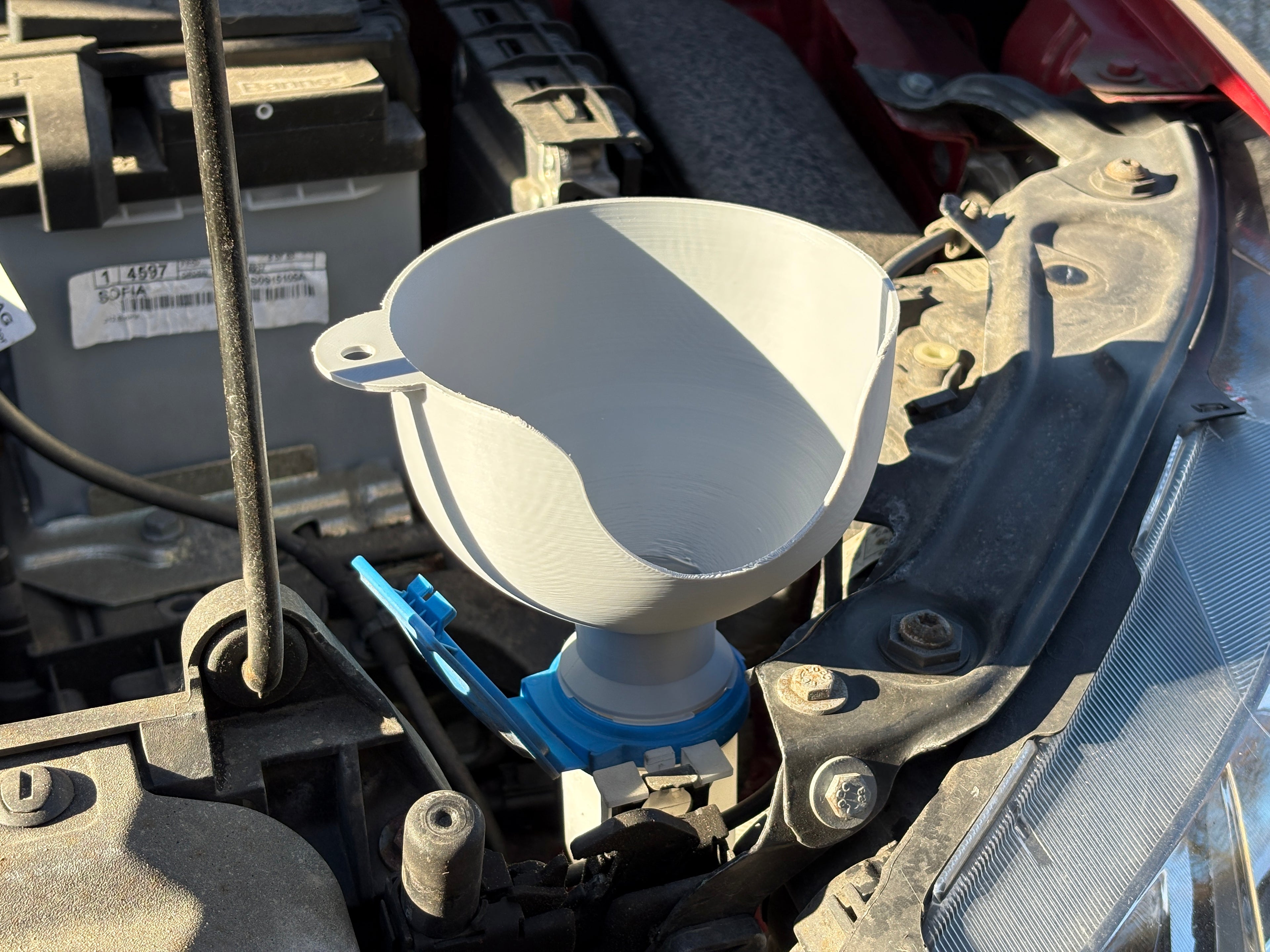 Windshield washer fluid funnel, VW/Audi/Skoda/Seat