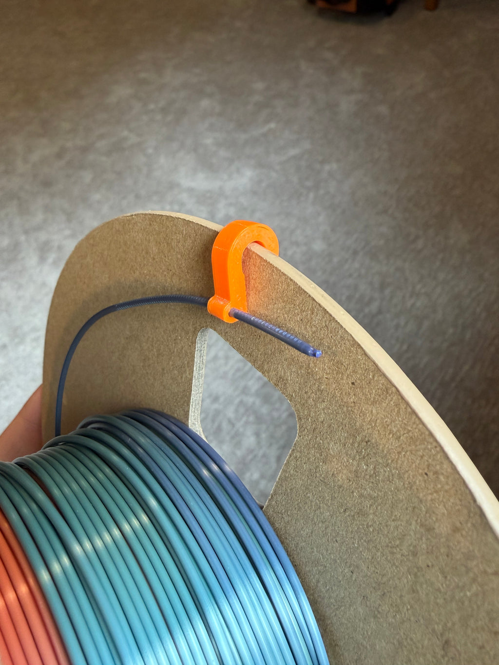 Simple Filament Clip