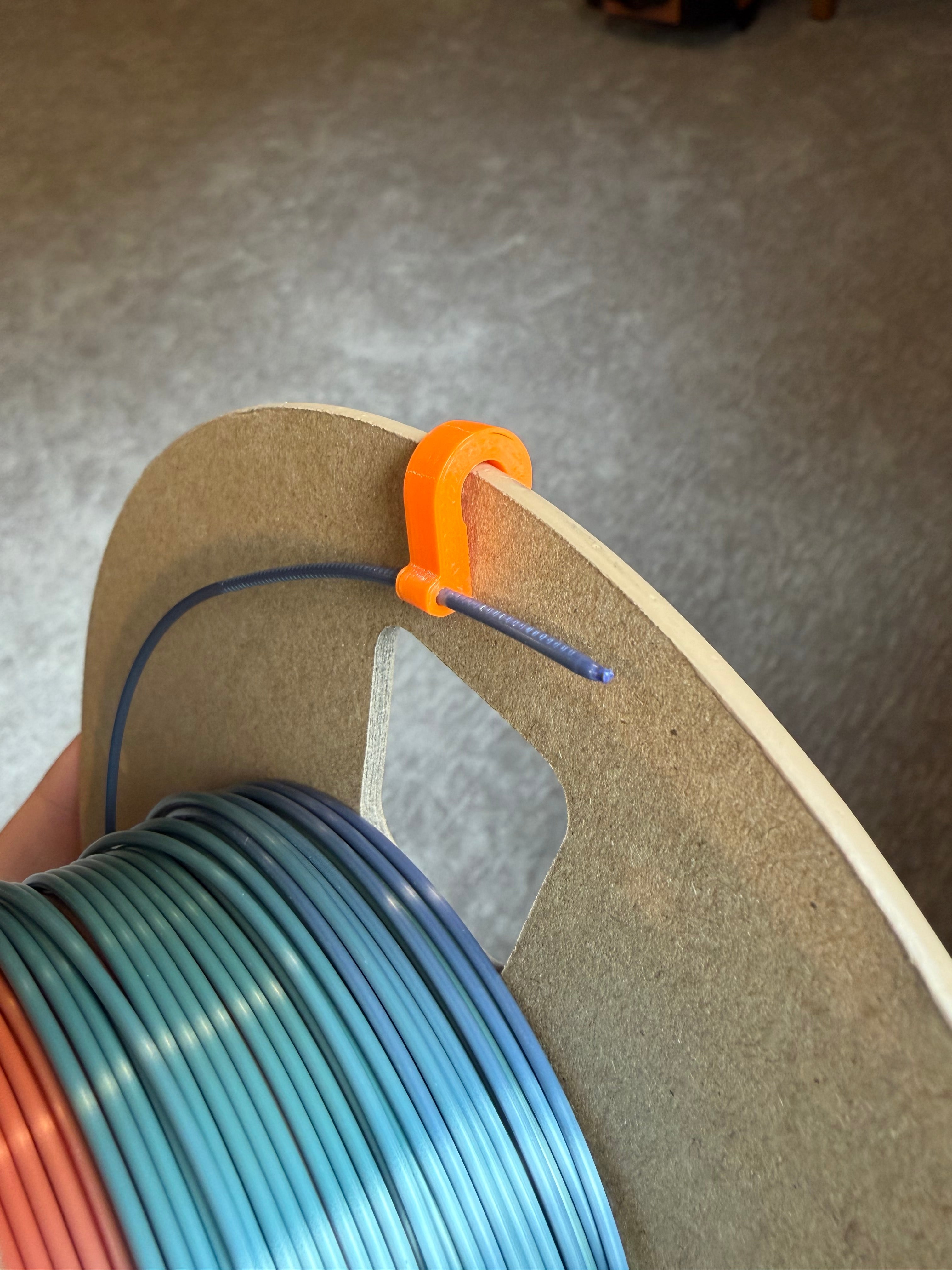 Simple Filament Clip