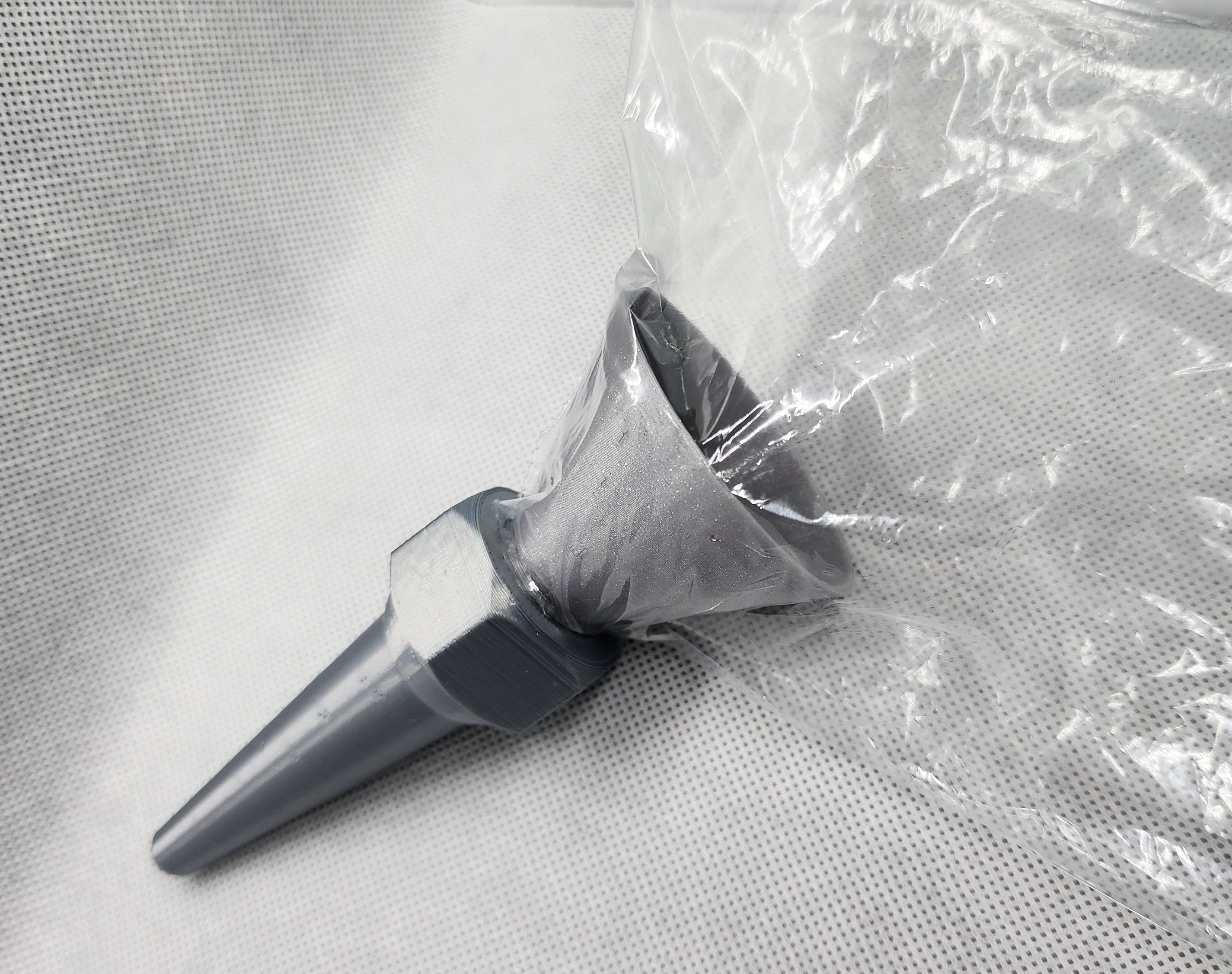 Regular + XL Size Injector nozzles for piping bags