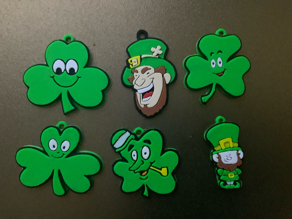 6 assorted st patrick's day keychains / necklace charm pack 1 (free for commercial use)