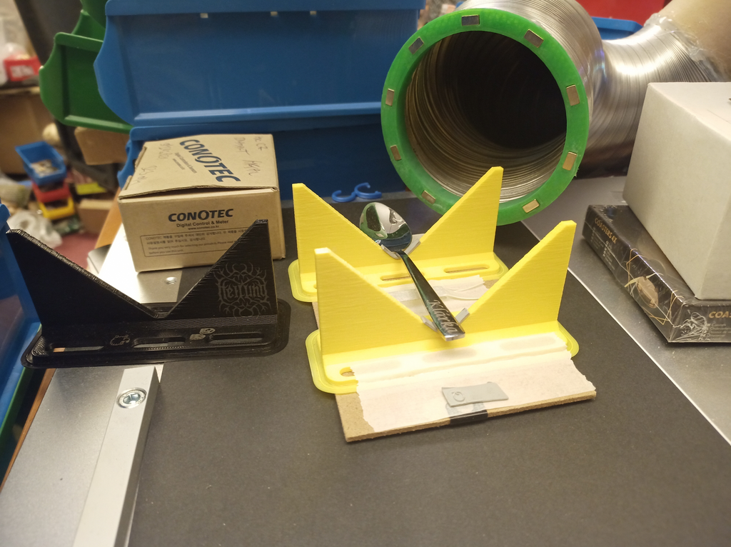 CO2 or fiber laser jig for round or long objects