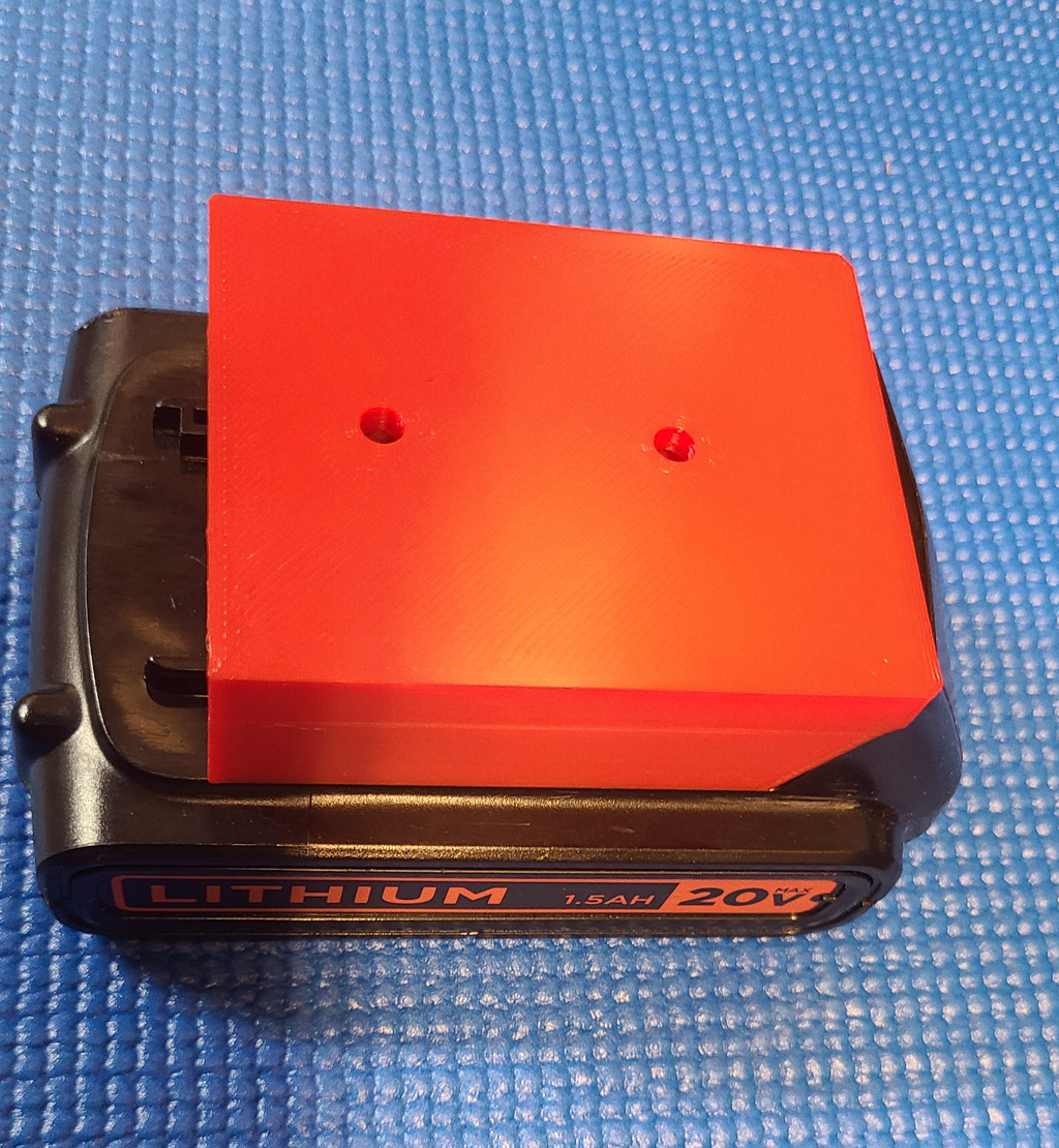 Black and Decker 20V Locking Battery Wall Mount