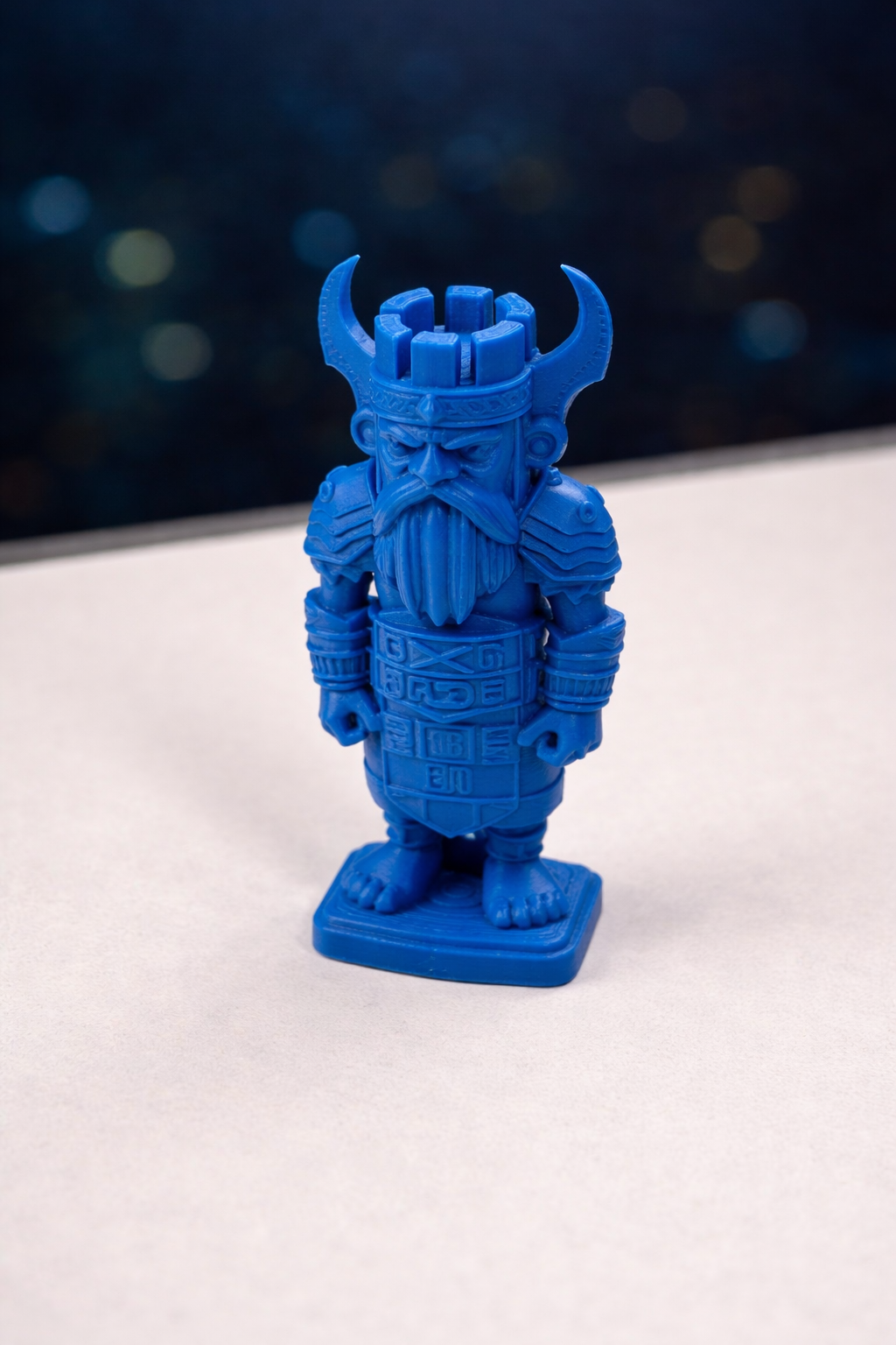Viking Warrior Statue – Detailed Mini Figure
