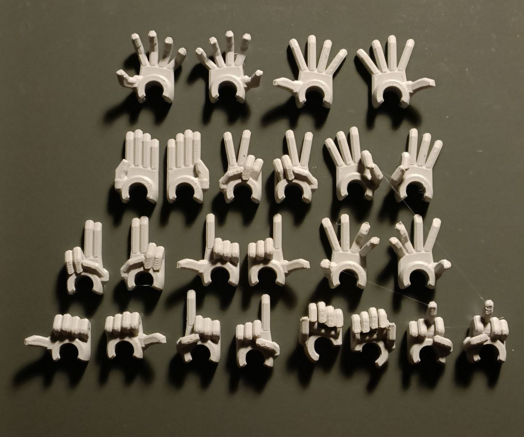 Dummy 13 Extra Hands Pack (100%–225%)
