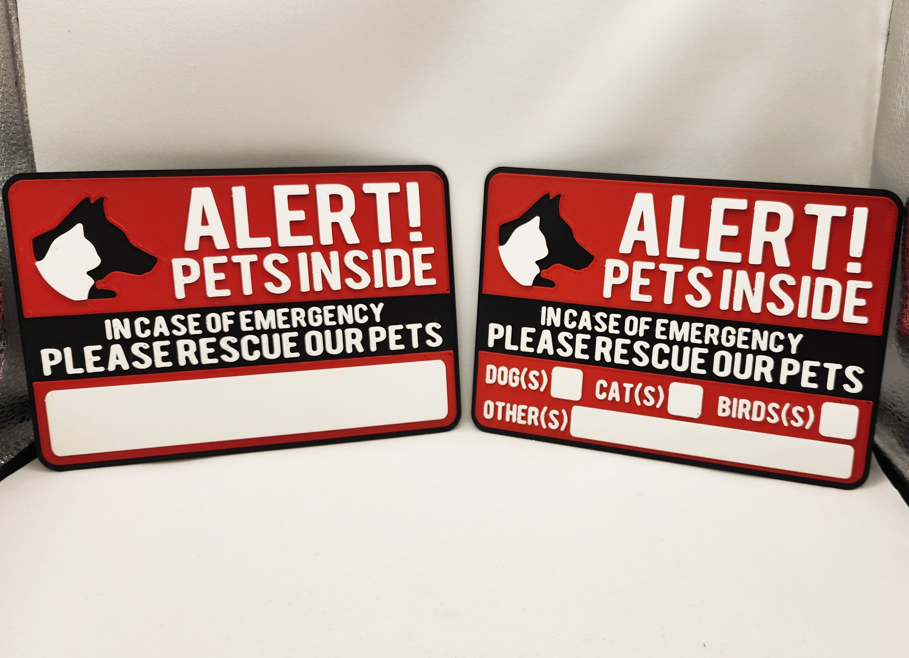 Alert! Pets Inside Signs - 3 Color