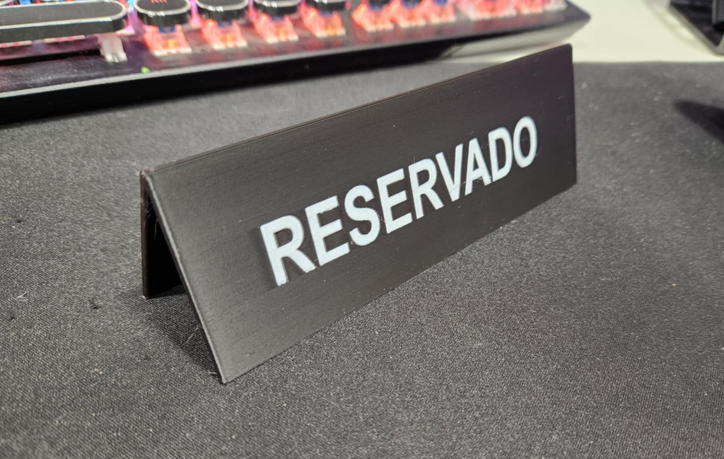 dinner reserved plate