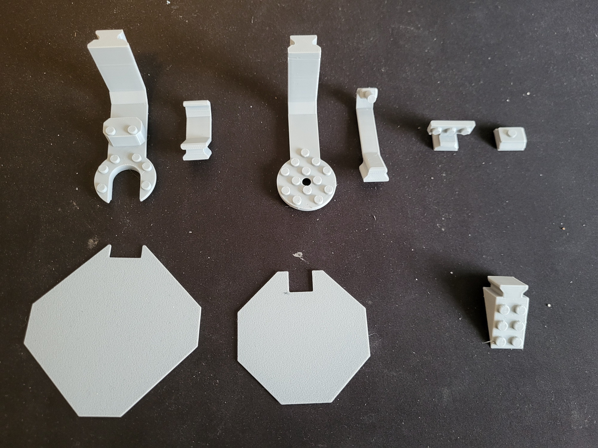 Brick Saturn V invisible wall mount