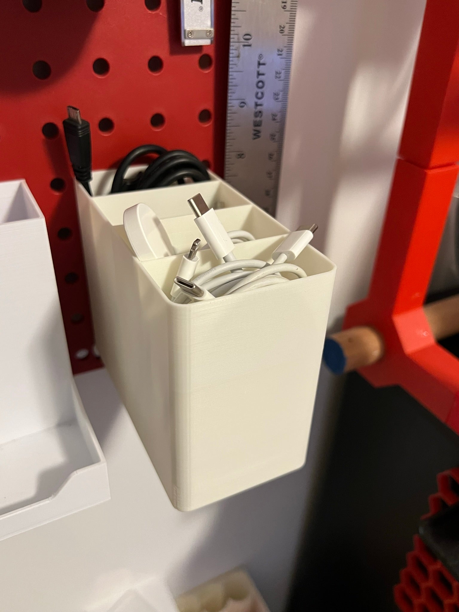 Pegboard compartment organizer