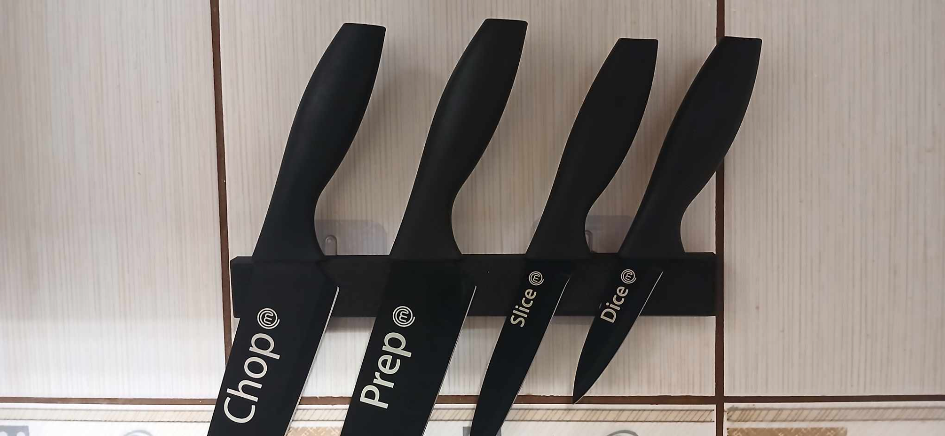 Magnetic Knife Support