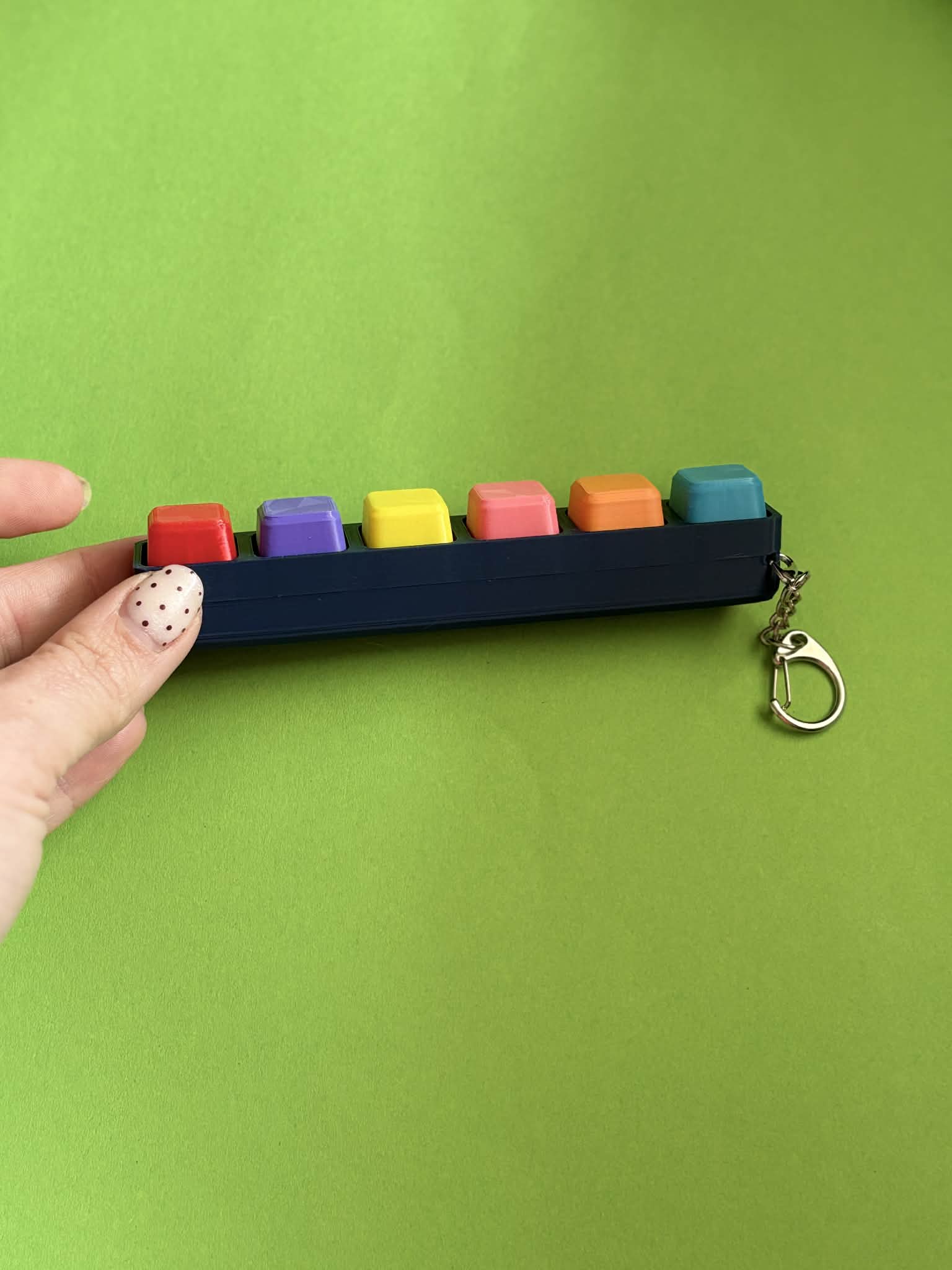 Slim Keychain Fidget Clicker – (Free Commercial)