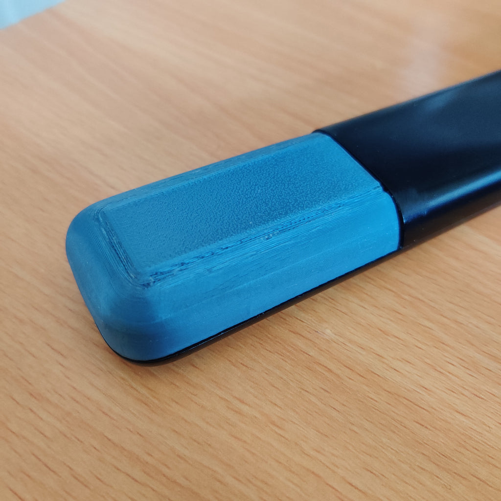 TCL RC833 Remote Battery Cover.