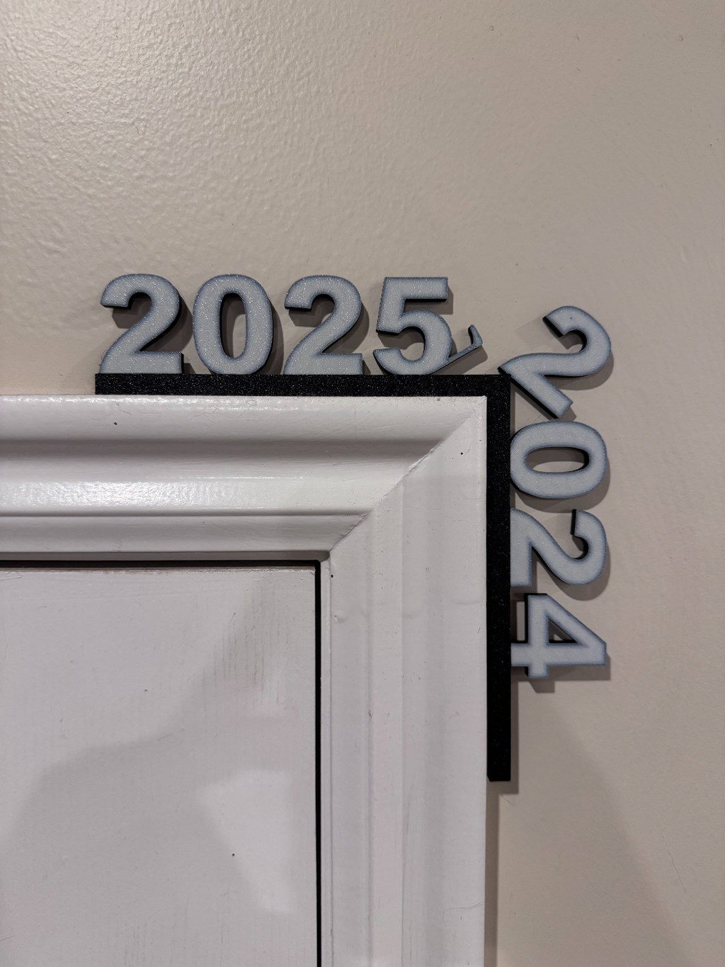 New Year's Kick off door corner decoration