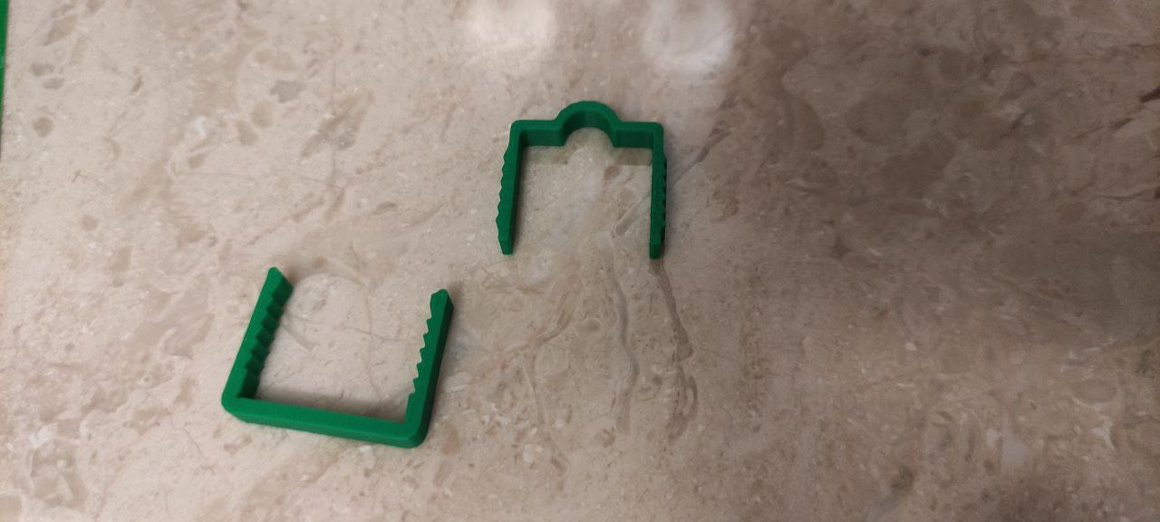 Holder latch
