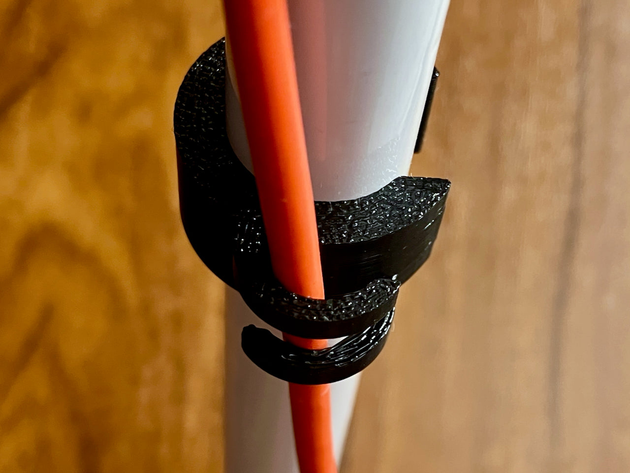 Kabel Halter für 16mm Rohre