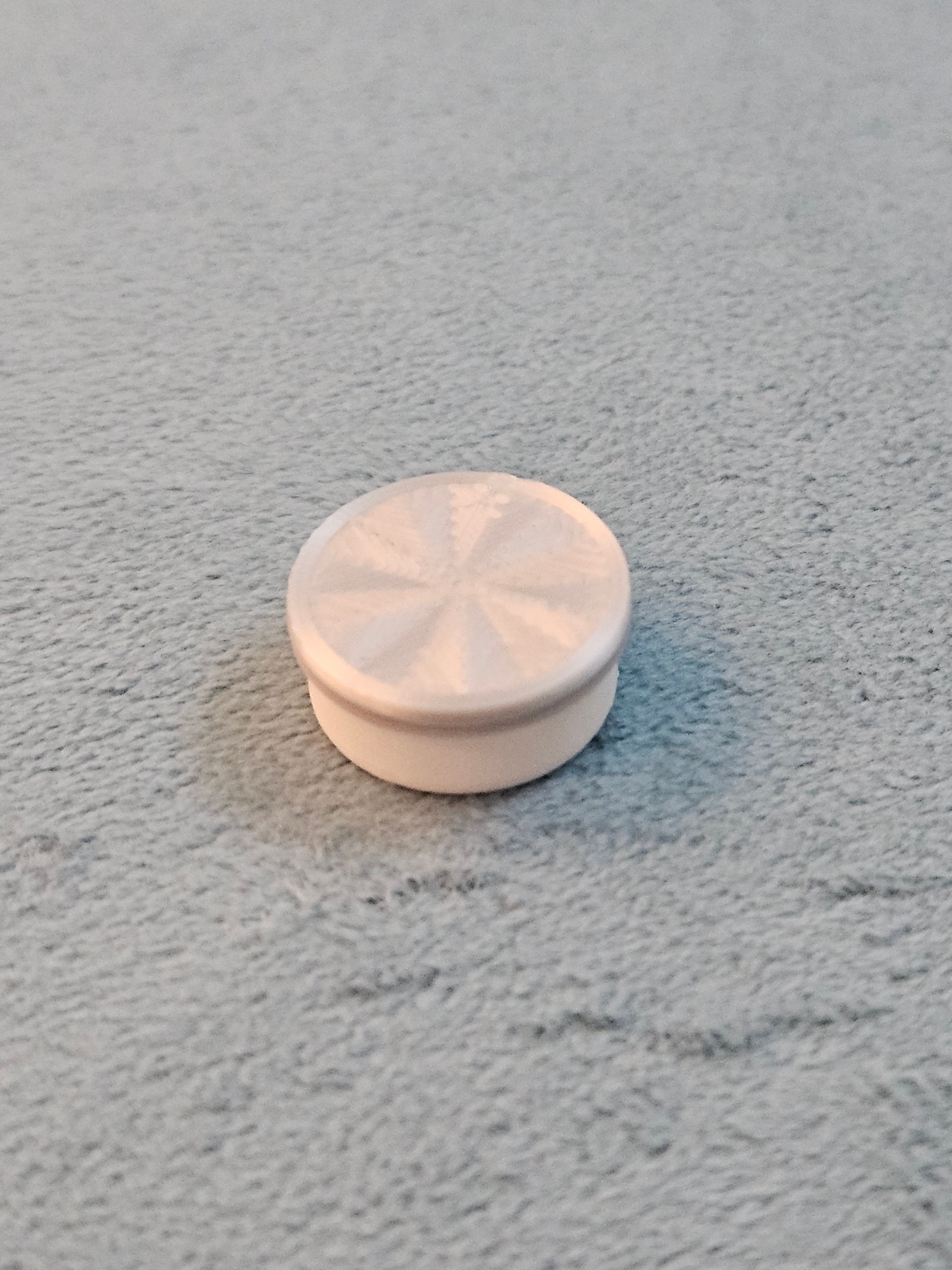 1:12 Miniature Cookie Tin