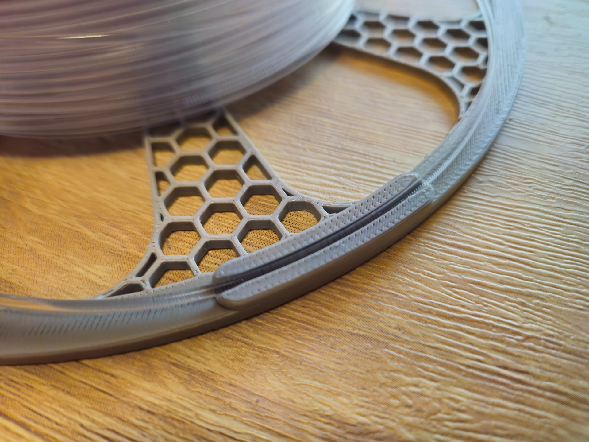Lightweight Reuseable spool Hex Remix - 130g