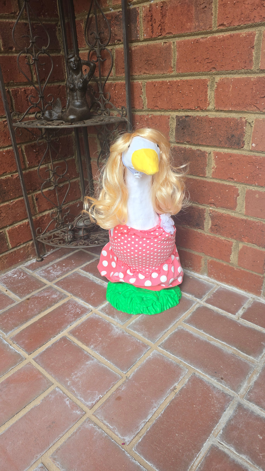 FULL Size Porch Goose