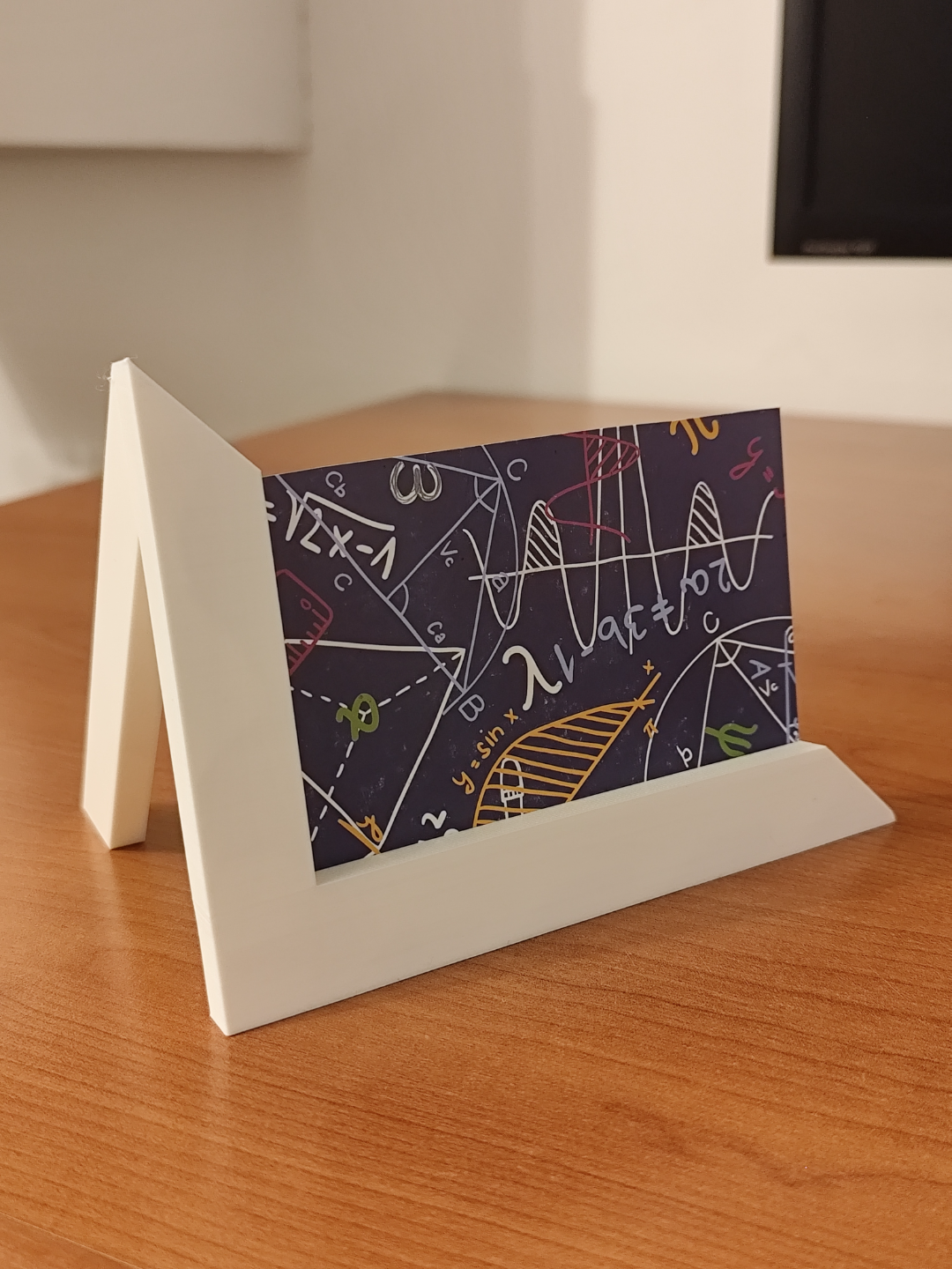 Modern Minimalistic Slide-In Picture Frame
