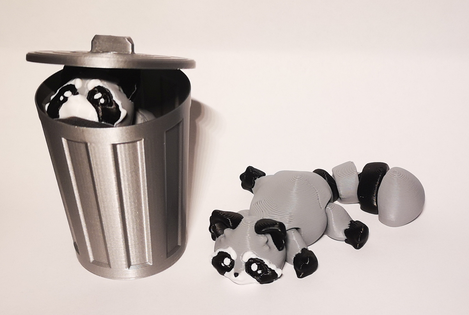 Vase Mode Trash Can