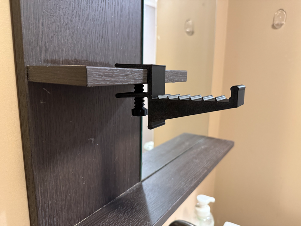Shelf Phone/Tablet Stand