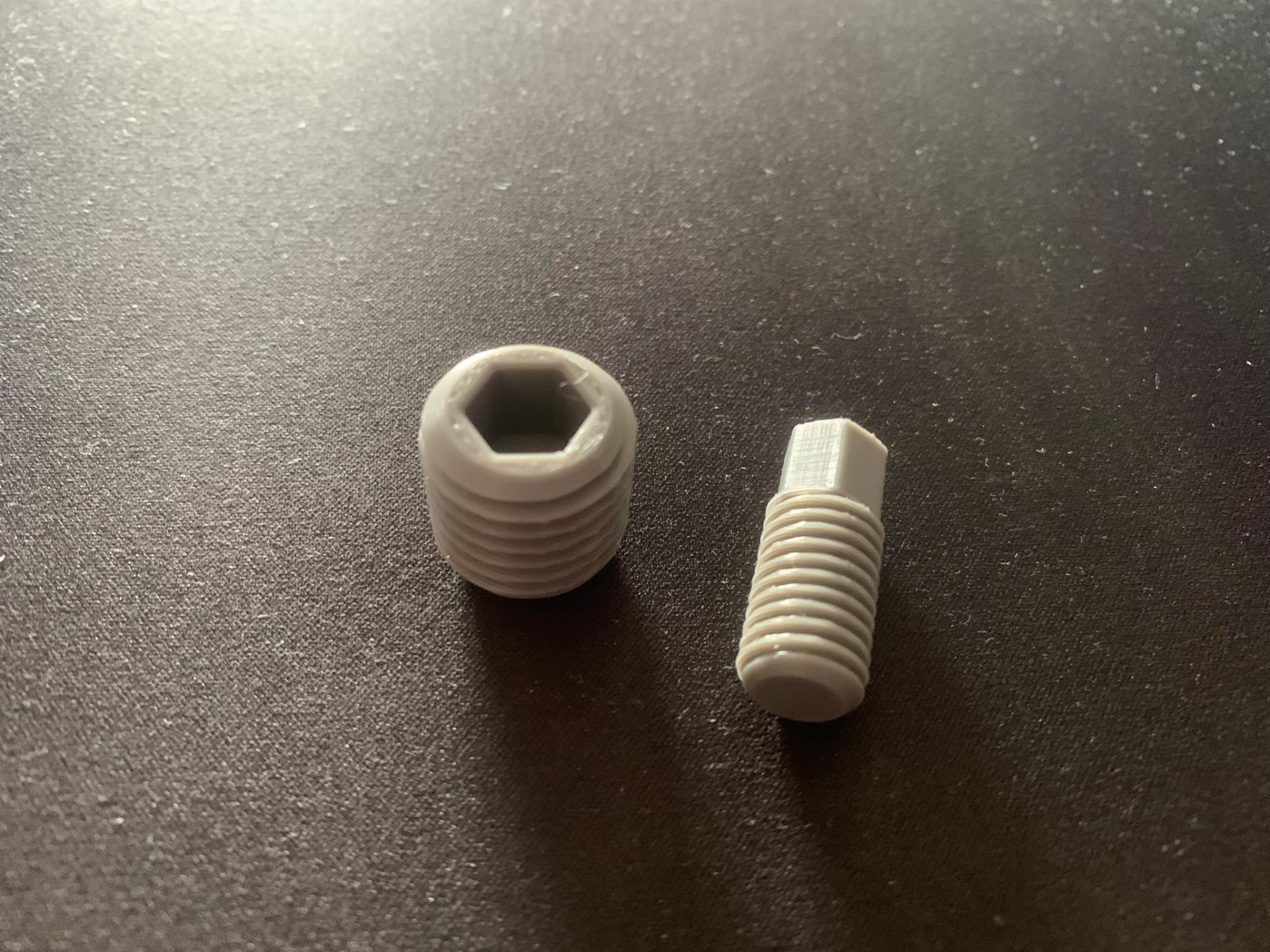 Metric thread testbolt