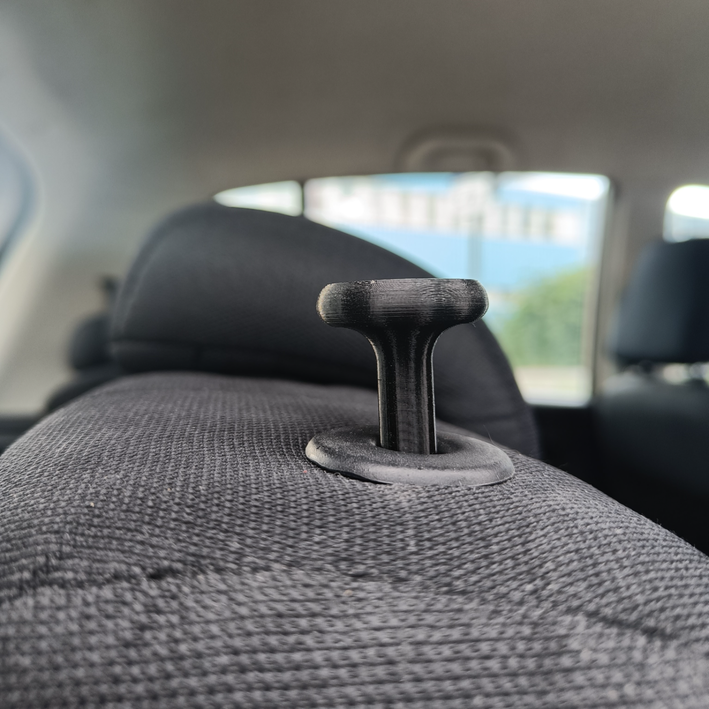 Hyundai i10 seat release knob