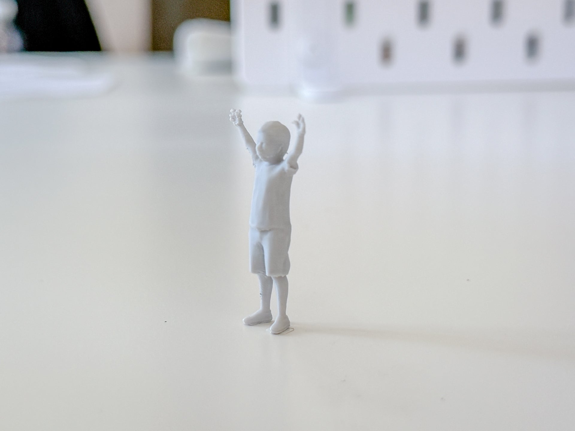 Miniature Kid/Child for your Diorama