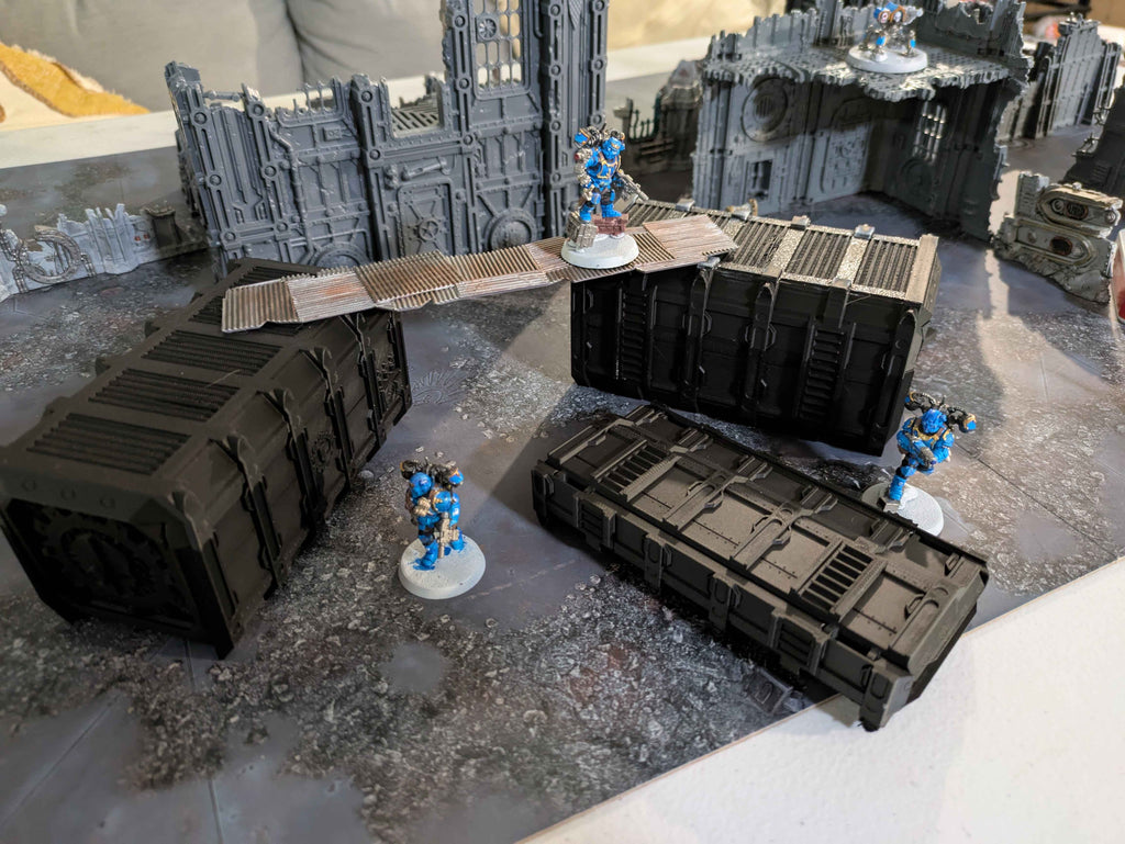 Wargaming Terrain: folding Shipping Containers