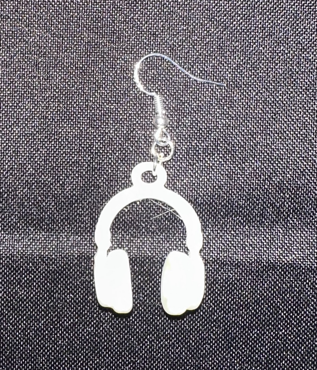 Headphone charm