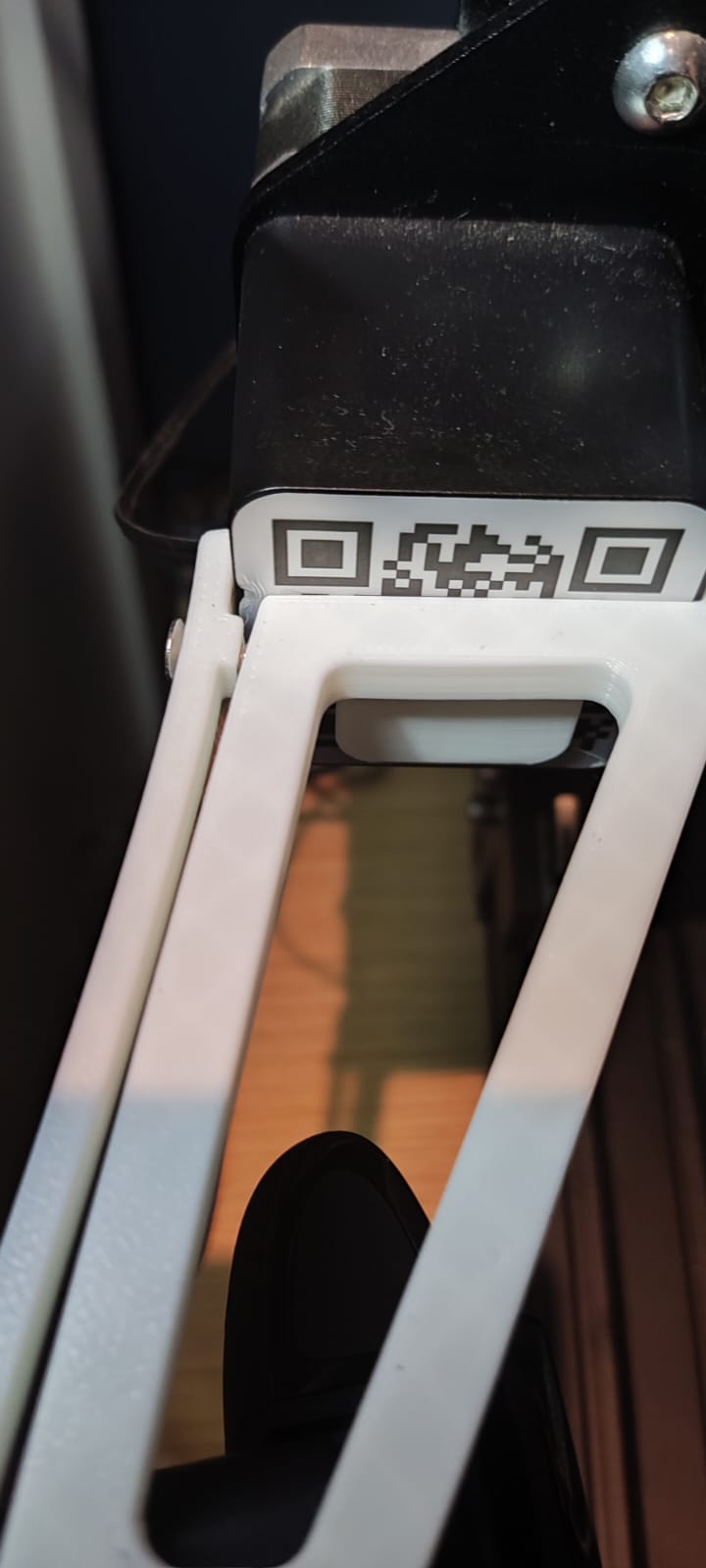 Camera mount for webcam with mounting screw